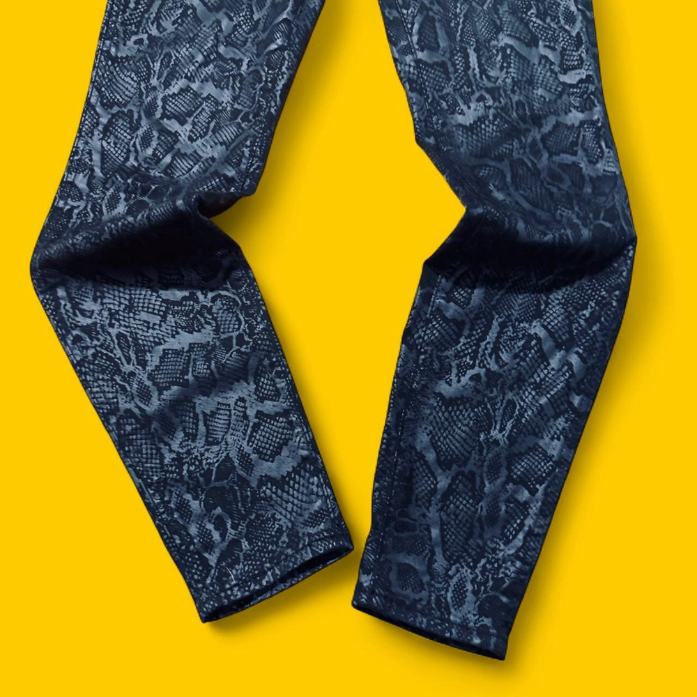 Python High-Rise Embossed Coated Python Skinny Jeans 0 - Picture 2 of 5
